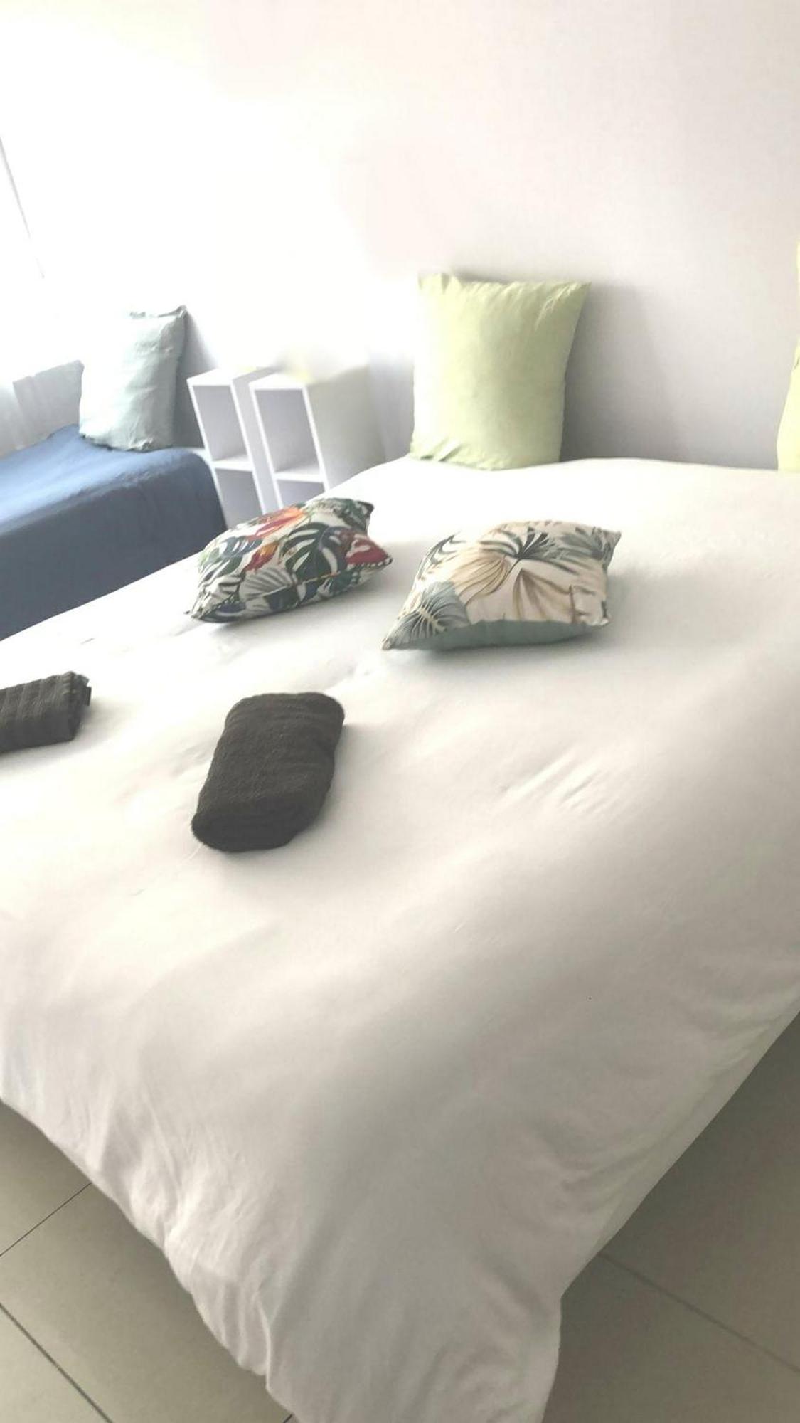 Sejour Perpignan Avec Petit-Dejeuner A La Demande Et Piscine A 20 Minutes De L'Espagne A Le Palace Climatise Eksteriør bilde